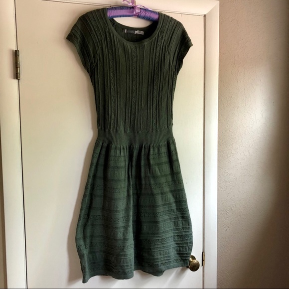 Athleta Dresses & Skirts - Athleta green cap sleeve sweater dress